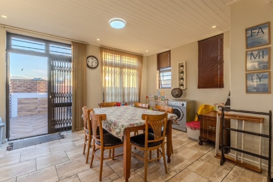 3 Bedroom Property for Sale in Soneike Western Cape